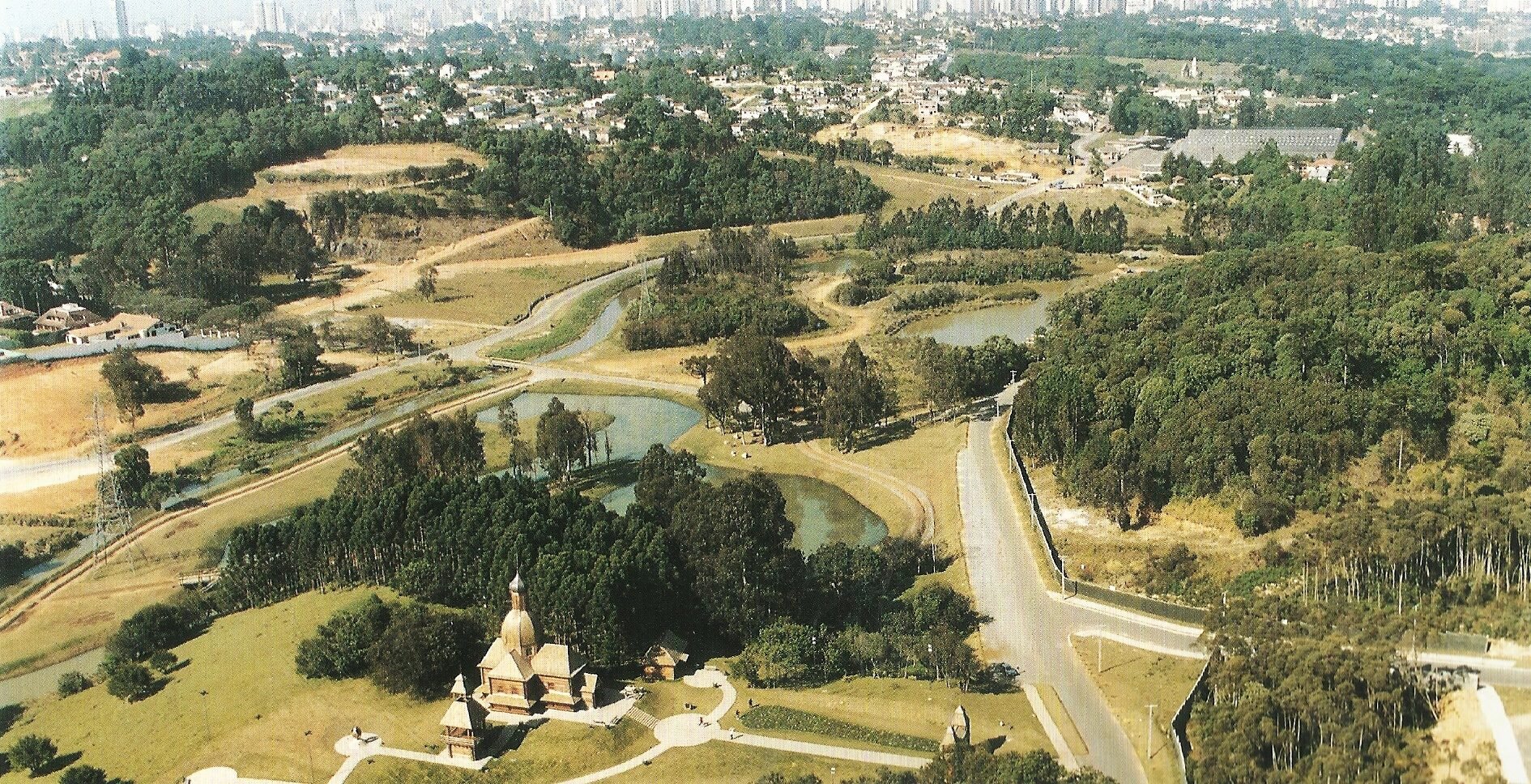 Vista aérea Parque Tingui - 1996 