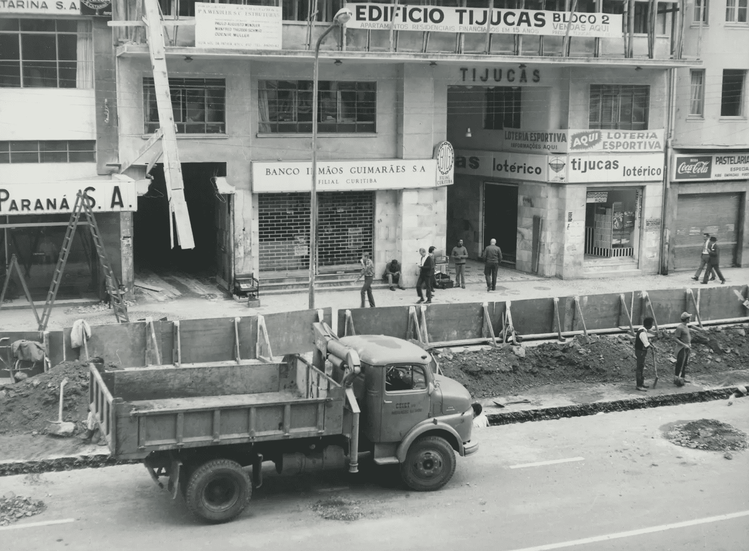 Canalização do Rio Ivo - Década de 1960 