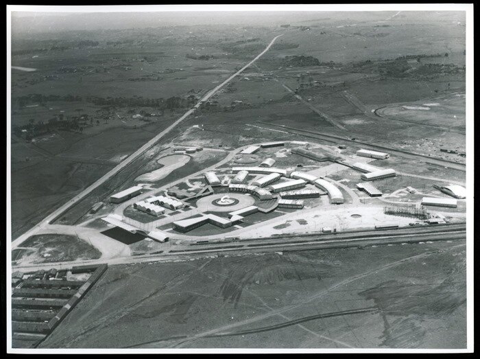 Vista aérea da construção da Exposição Internacional de Café - 1952 