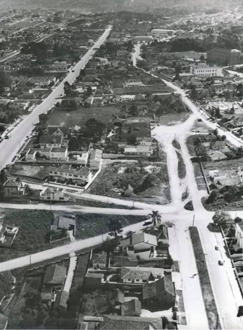 Vista aérea avenida Visconde de Guarapuava - 1950