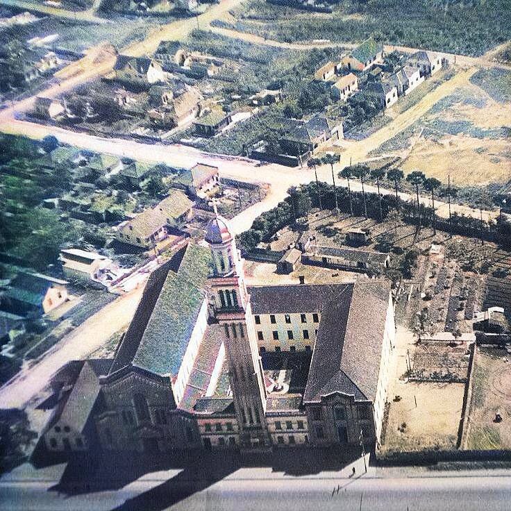 Vista aérea Igreja Nossa Senhora das Mercês - Década de 1950